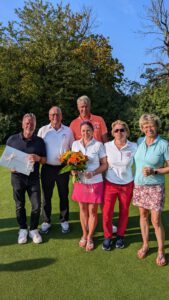 Clubmeister/in AK50 (o.v.l.) 3. Harald Liebscher, 1. Wilhelm Linnenbank, 2. Volker Miele (u.v.l.) 1. Isabella Fortmann, 2. Karin Altemöller, 3. Judith Schaefers